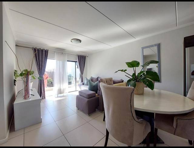 2 BEDROOM APARTMENT FOR SALE IN FOURWAYS